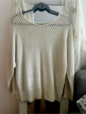 Open-Weave Scoop Neck Sweater in Cream
